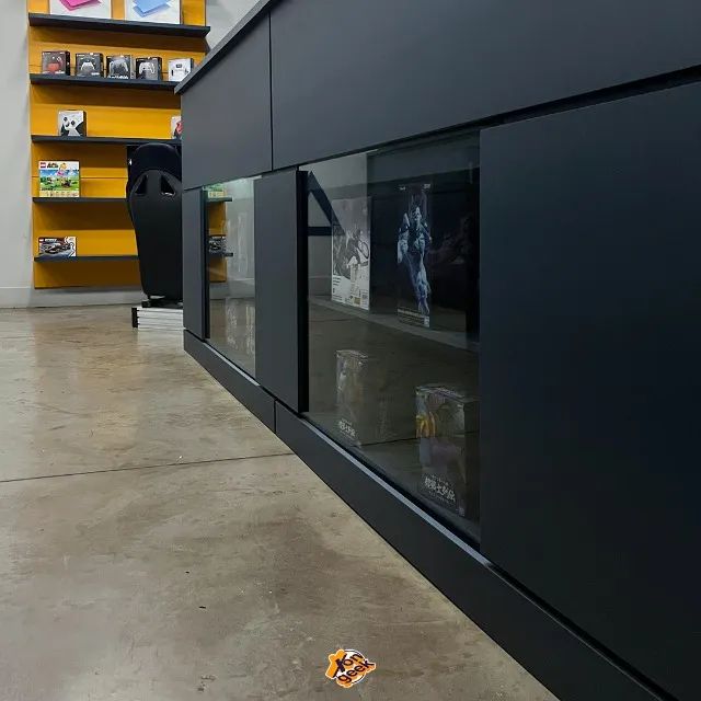 Balcão Planejado em OSB | Possui vitrines e estação de trabalho interna - Foto 5