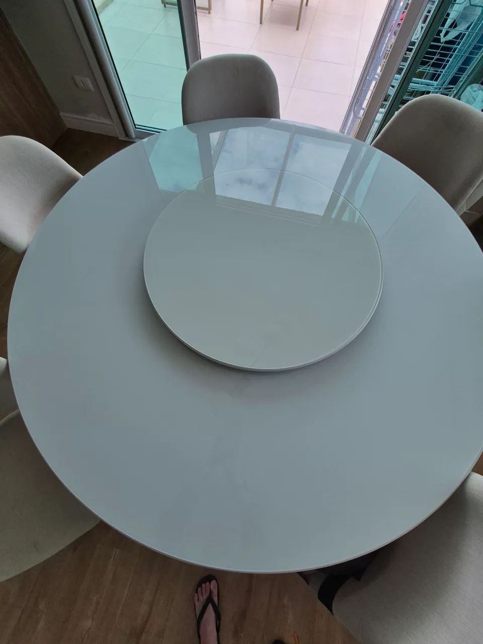 Combo mesa e cadeiras