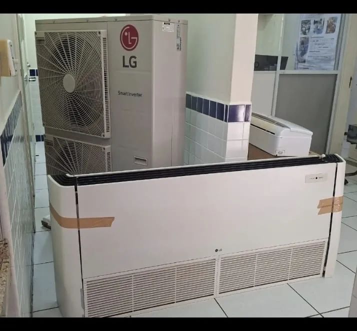 AR-CONDICIONADO COMERCIAL 