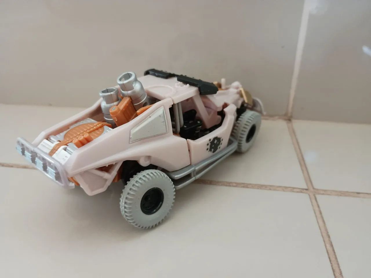 Boneco Comettor deluxe transformers dotm hasbro  - Foto 5