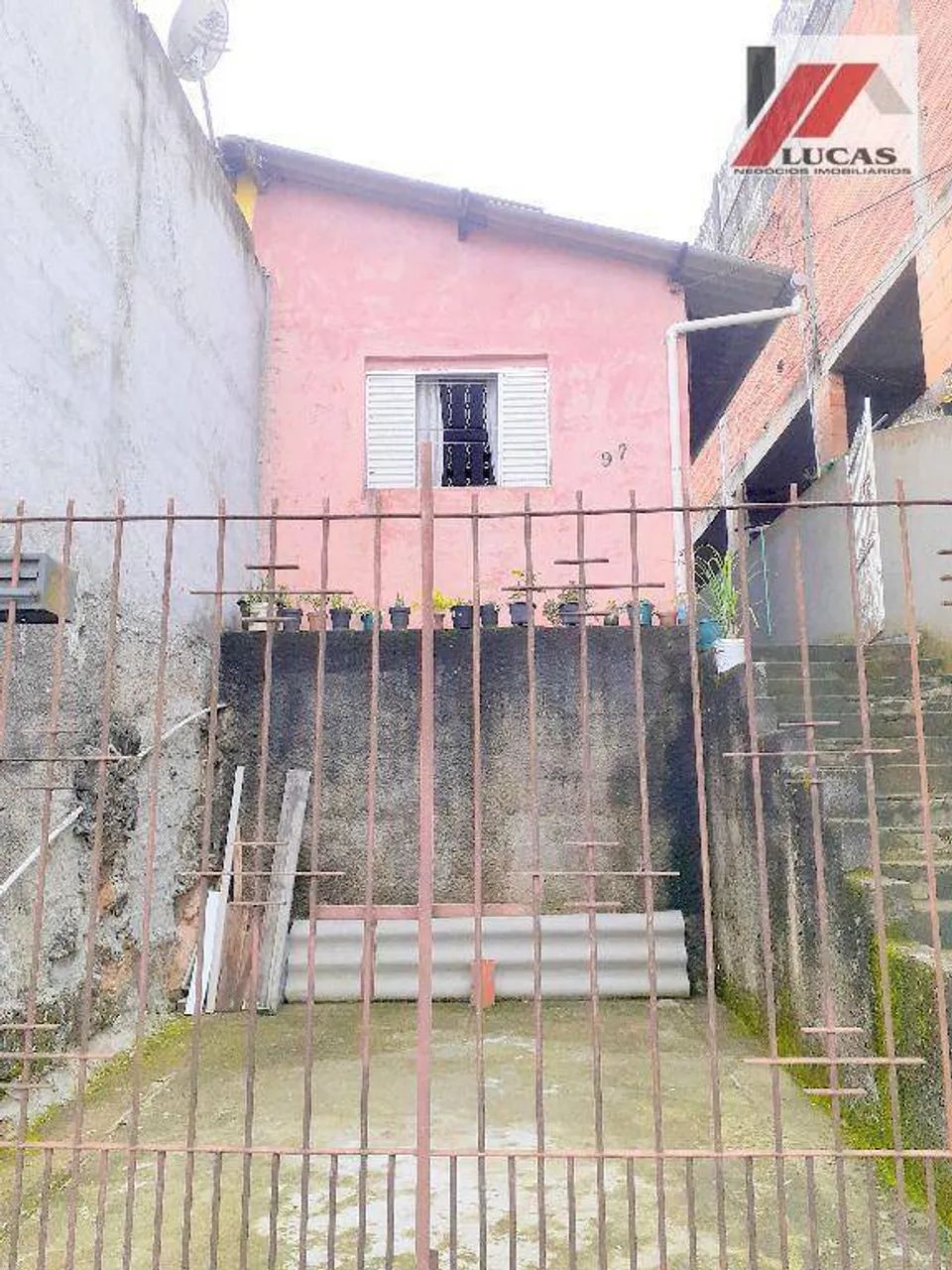 Casa assobradada à venda, Jardim Petrópolis, Cotia