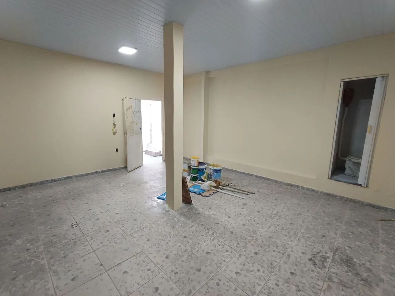 //Casa com Ponto Comercial no Nova Cidade 
