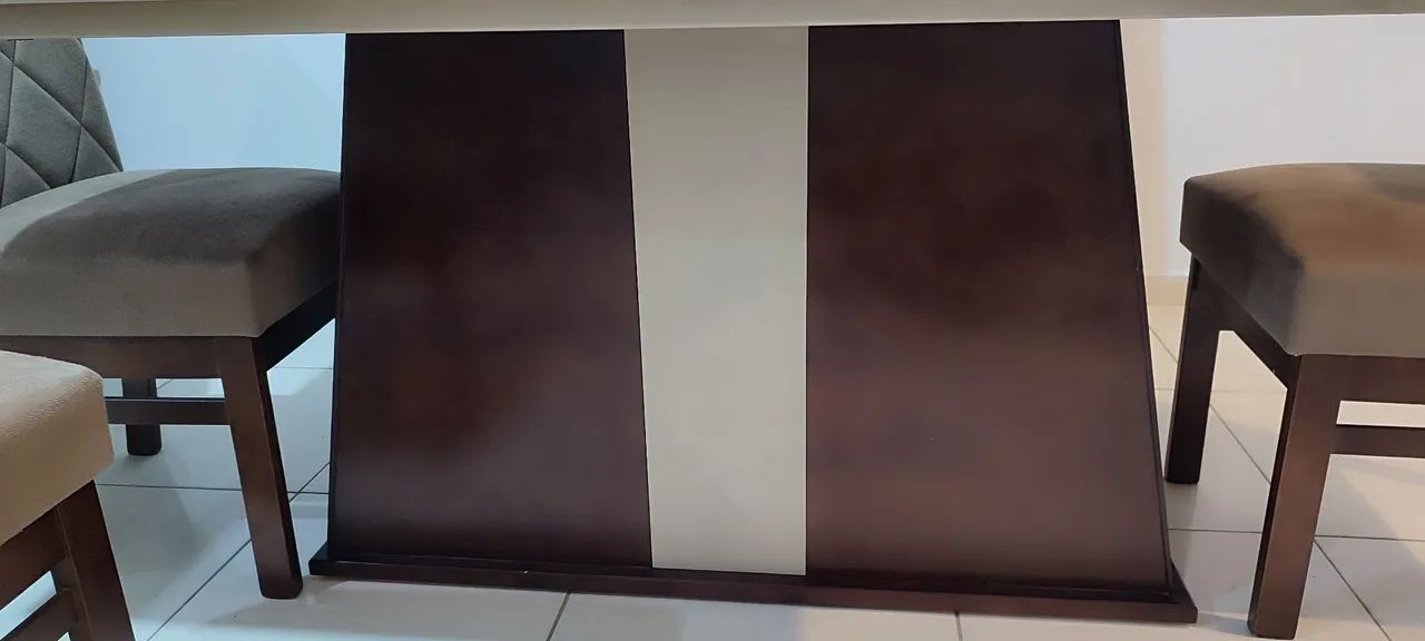 Mesa 6 cadeiras 