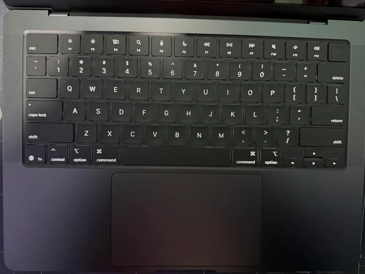 MacBook Pro M5 16GB - 1TB SSD - Foto 3