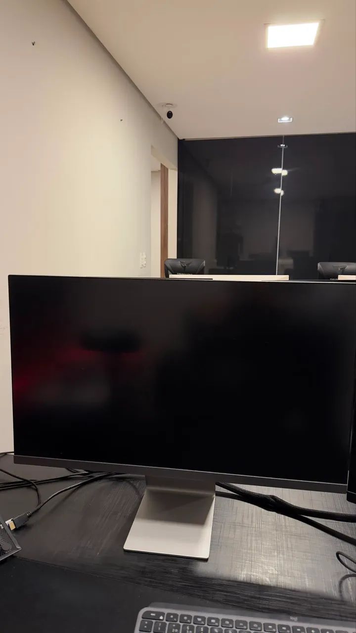 Monitor MSI Modern MD271UL 27? 4K ? excelente estado - Foto 2