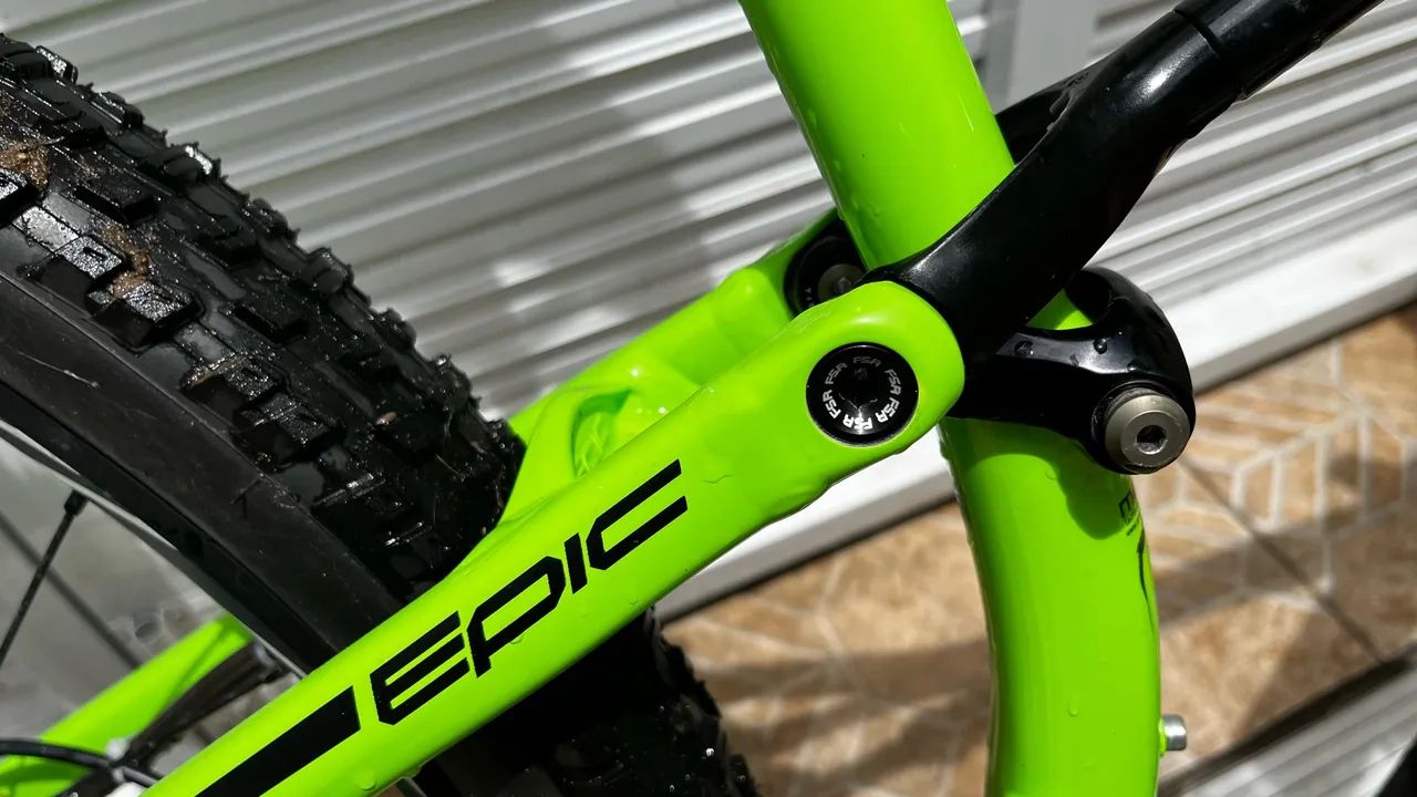 Specialized Epic  full suspensão 29 - Foto 3