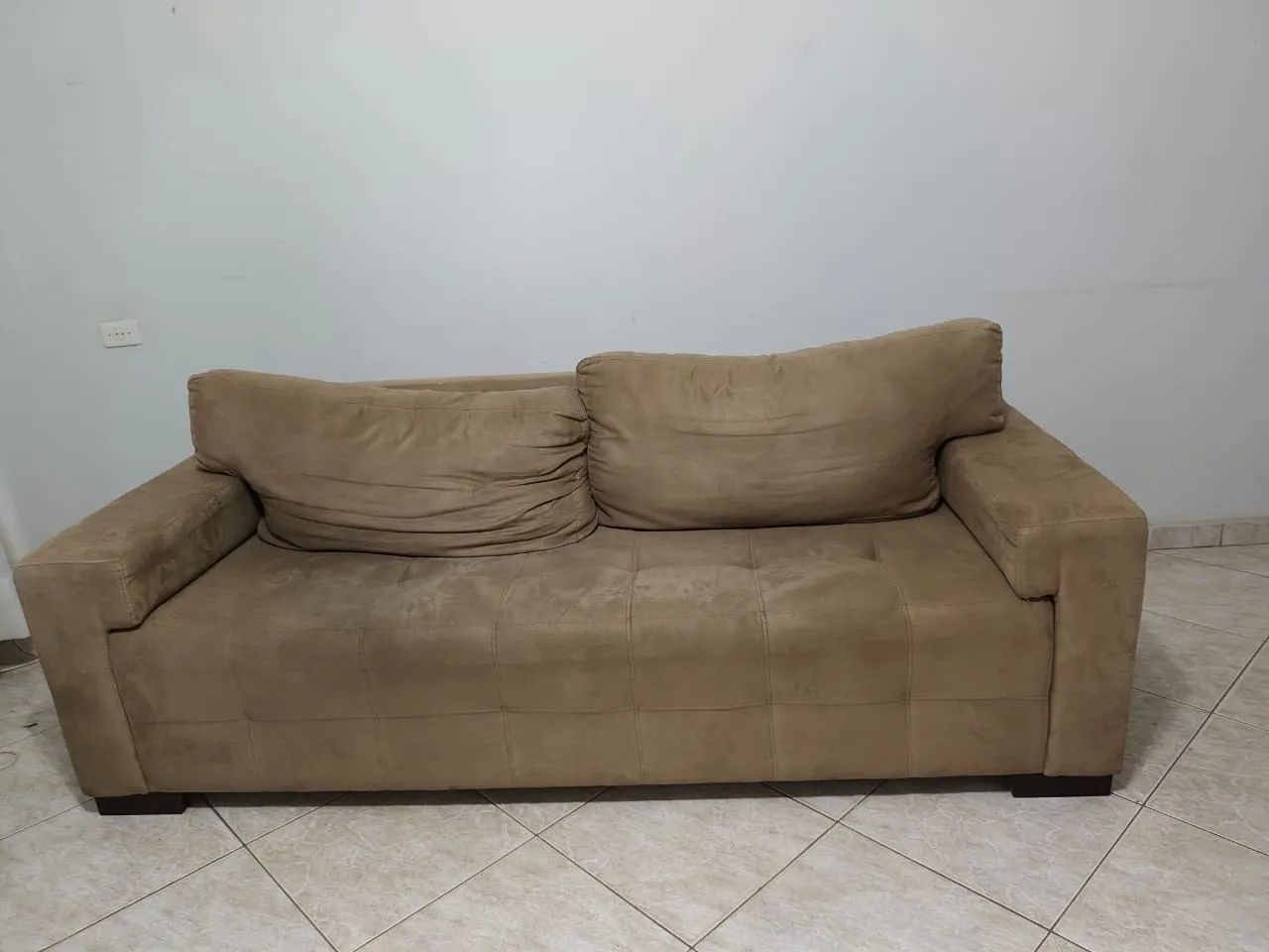 Sofá em excelente estado