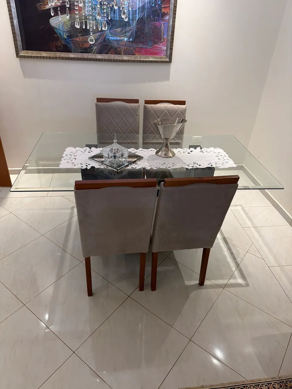 Mesa de Vidro com 4 cadeiras - Foto 2