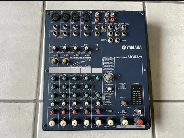 Mesa de Som Yamaha 