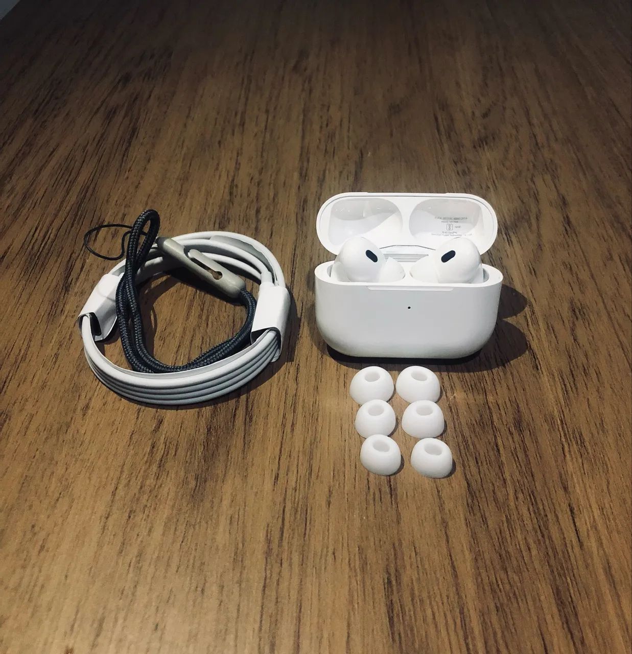 Apple Air Poods Pro 2 2ª geração  - Foto 2