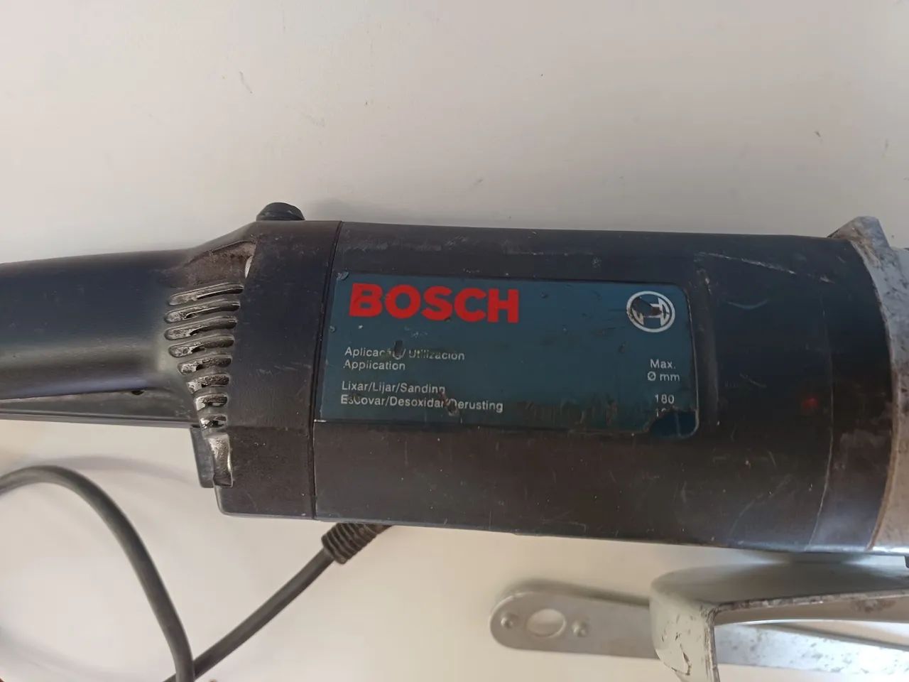 Lixadeira e esmeriladeira bosch original 1200w  - Foto 2