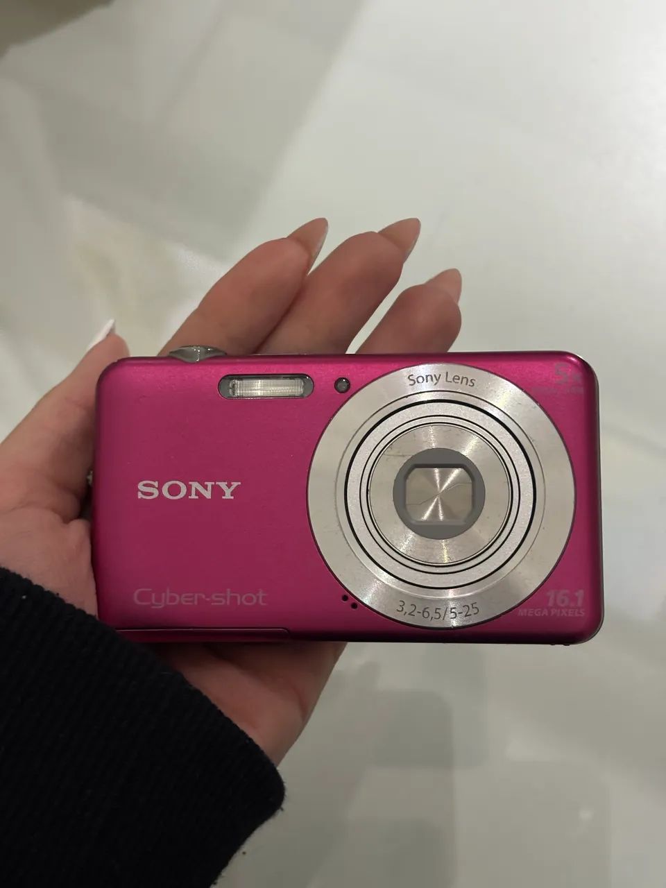 Câmera Sony Cyber-shot