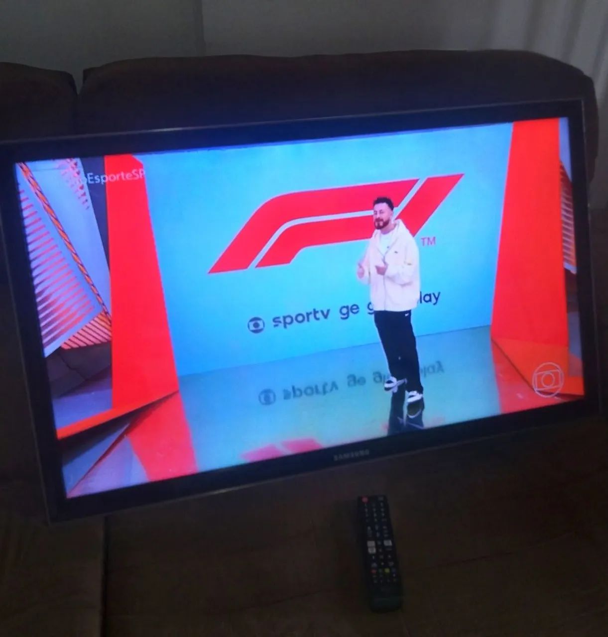 Tv Samsung 40 Led. - Foto 2