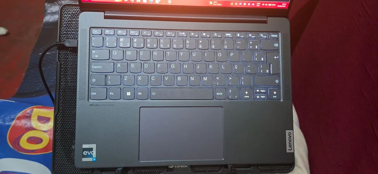 Notebook yoga slim 6i- Lenovo 