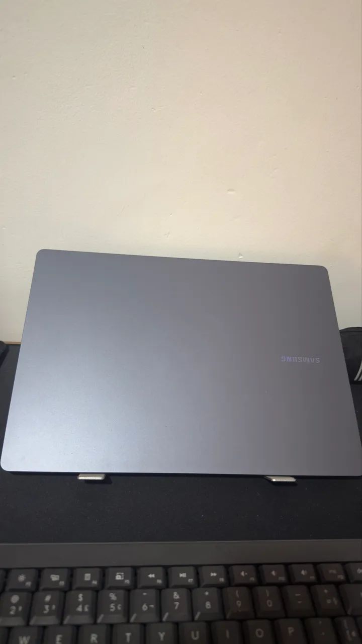Galaxy Book 4 PRO