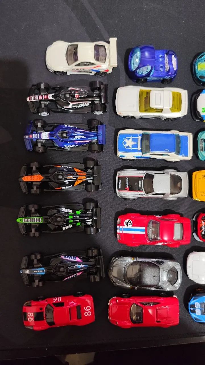 Coleção de Hot Wheels - Foto 4