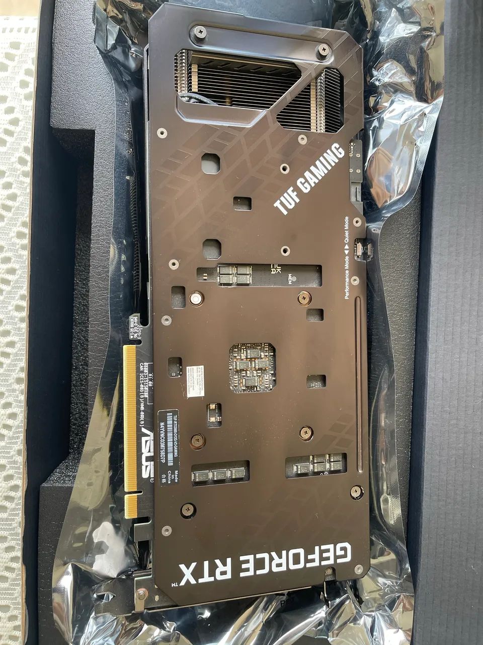 ASUS TUF RTX 3060 12GB O12G V2 LHR - Foto 4