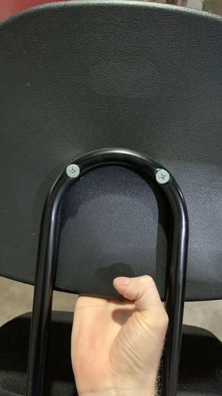 Vende se cadeiras novas 