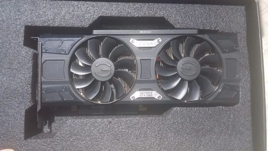 Placa de Video EVGA GTX 1060 6GB ACX 3.0 - Defeito