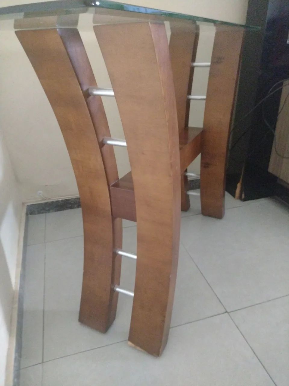 Aparador com tampo de vidro  - Foto 3