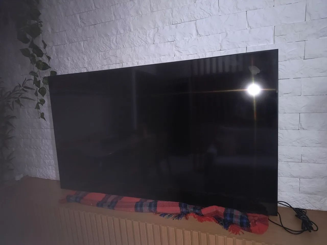 Tv Samsung Q led 75 polegadas  - Foto 2