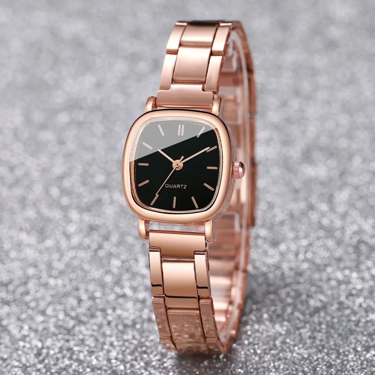 RELOGIO FEMININO QUARTZO LINDO - Foto 2