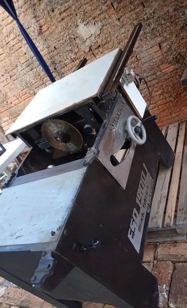 Esquadrejadeira  - Foto 4