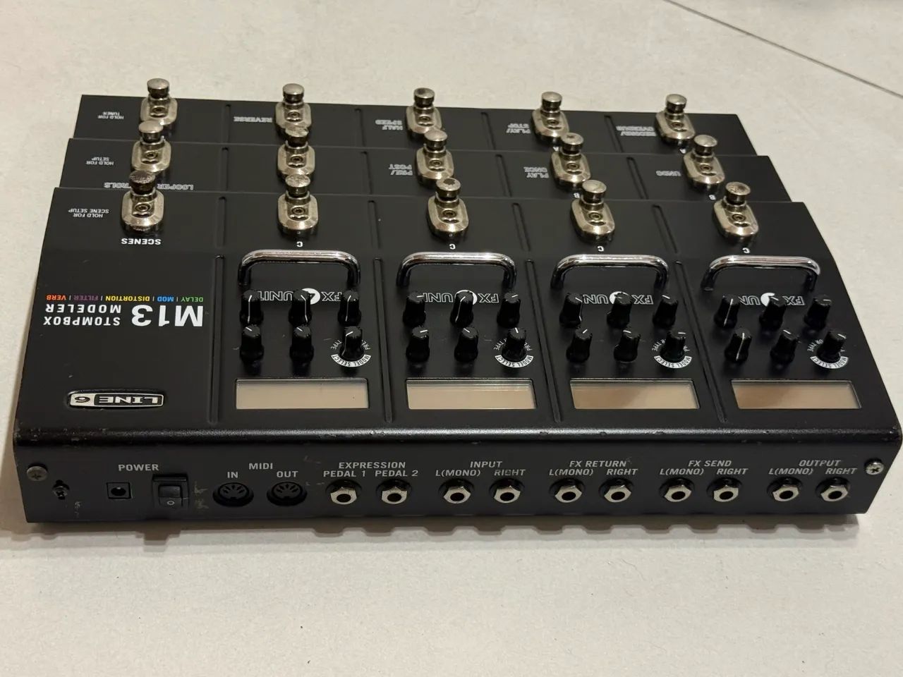 Pedaleiea Line 6 M13 Stompbox Modeler  - Foto 3