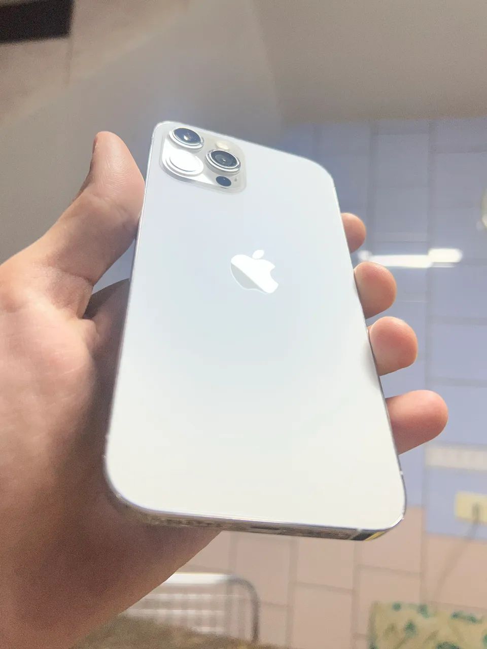 iPhone 12 Pro Max 128gb Branco impecável - Foto 2