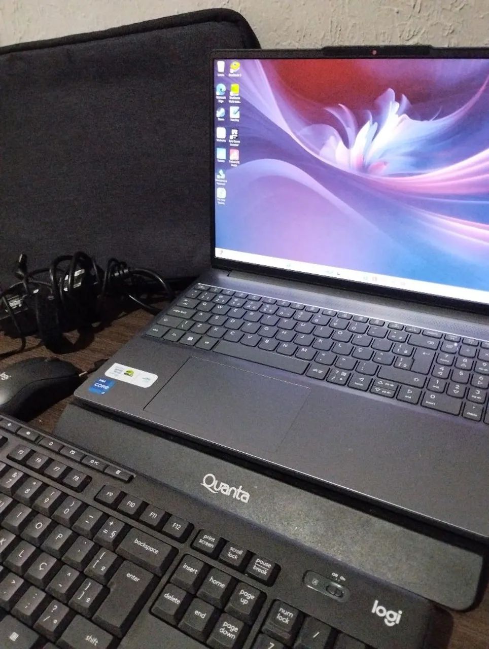 NOTEBOOK LENOVO I7 / 13TH / 8 RAM / 477 GB - Foto 5