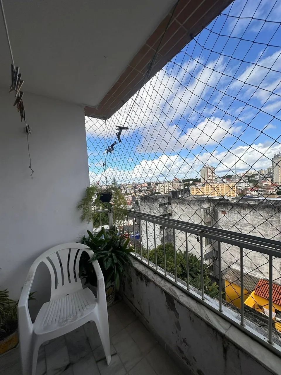 Nazaré 2/4 com dep e suíte e garagem - Foto 3