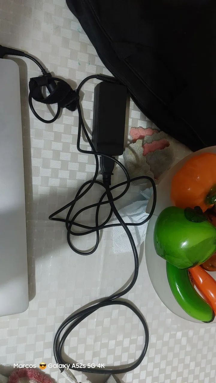 Vendo Notebook Lenovo Único Dono. Para maiores Informações WhatsApp *  - Foto 2