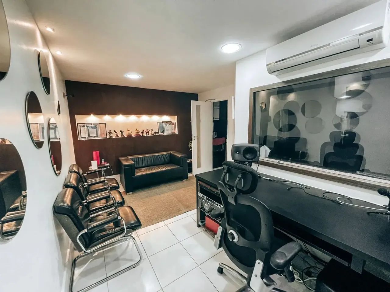 Comercial à venda em rua pública, BROTAS, Salvador, BA - Foto 9