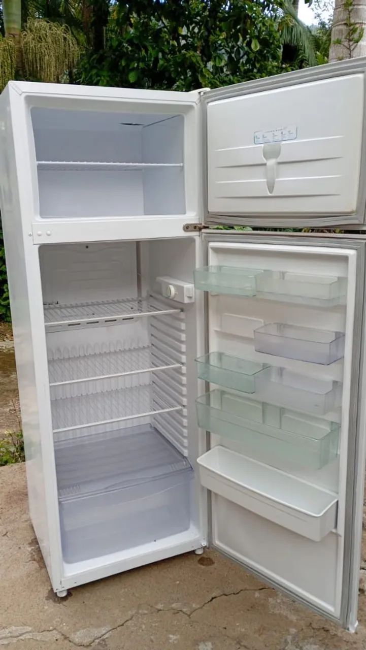 GELADEIRA CONSUL 360LTRS DÚPLEX FUNCIONANDO PERFEITAMENTE  - Foto 4