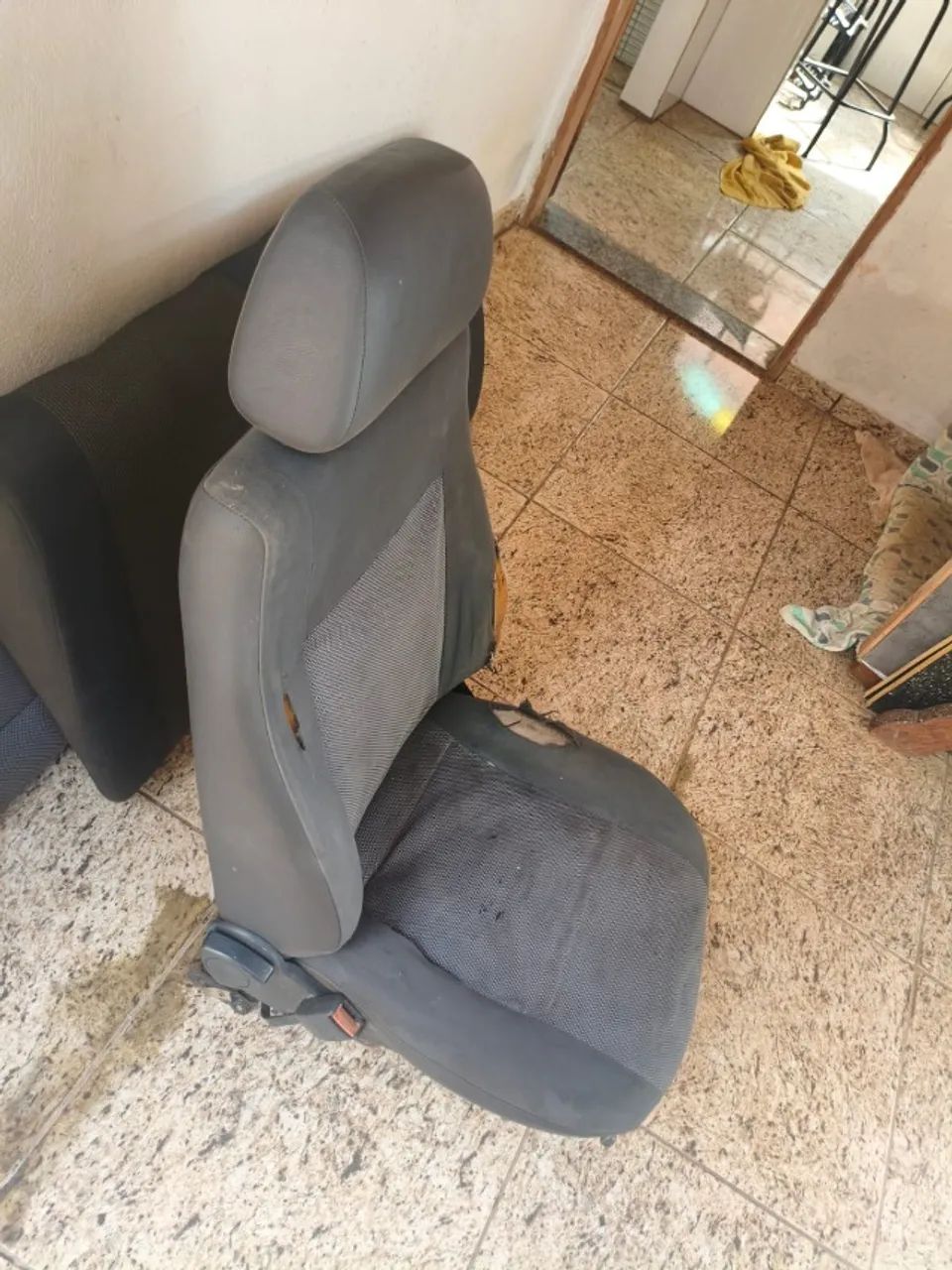 Banco do Motorista e banco de trás GOL - Foto 4