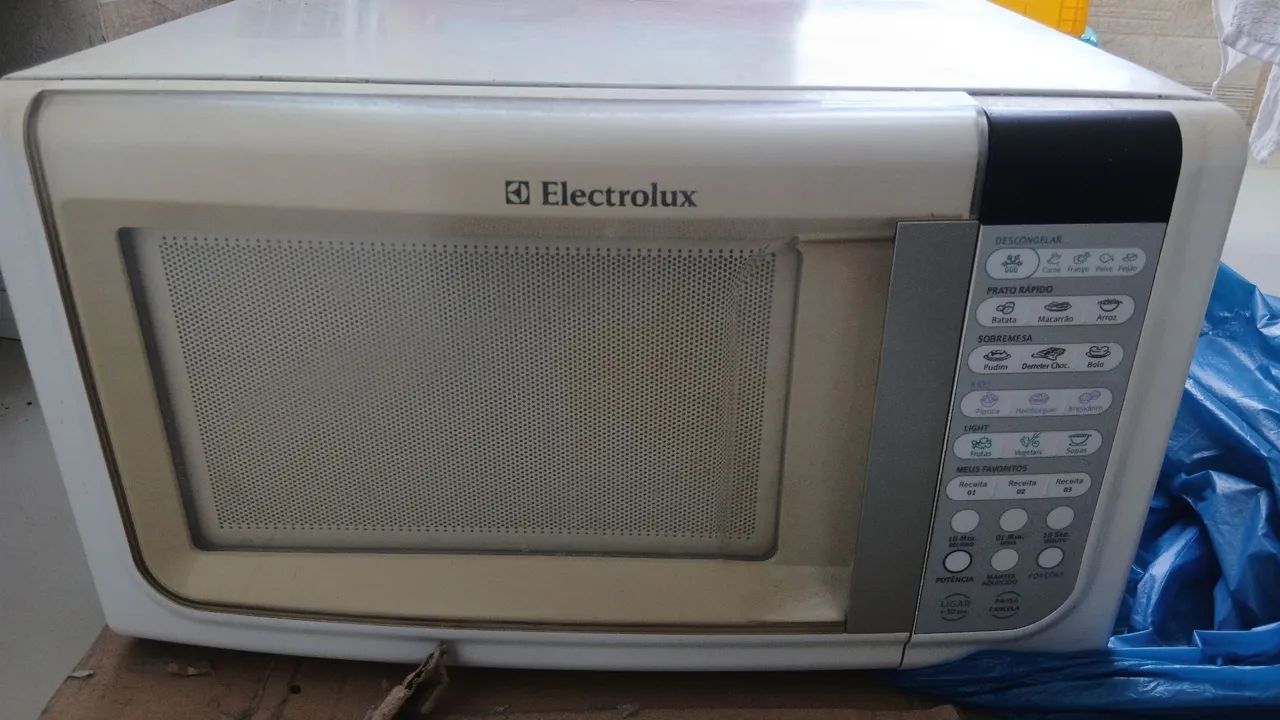 Micro-ondas Electrolux Branco