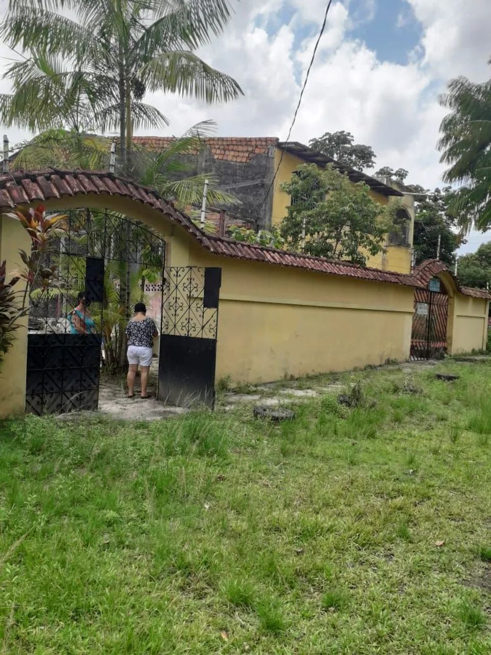Prédio Comercial Outeiro