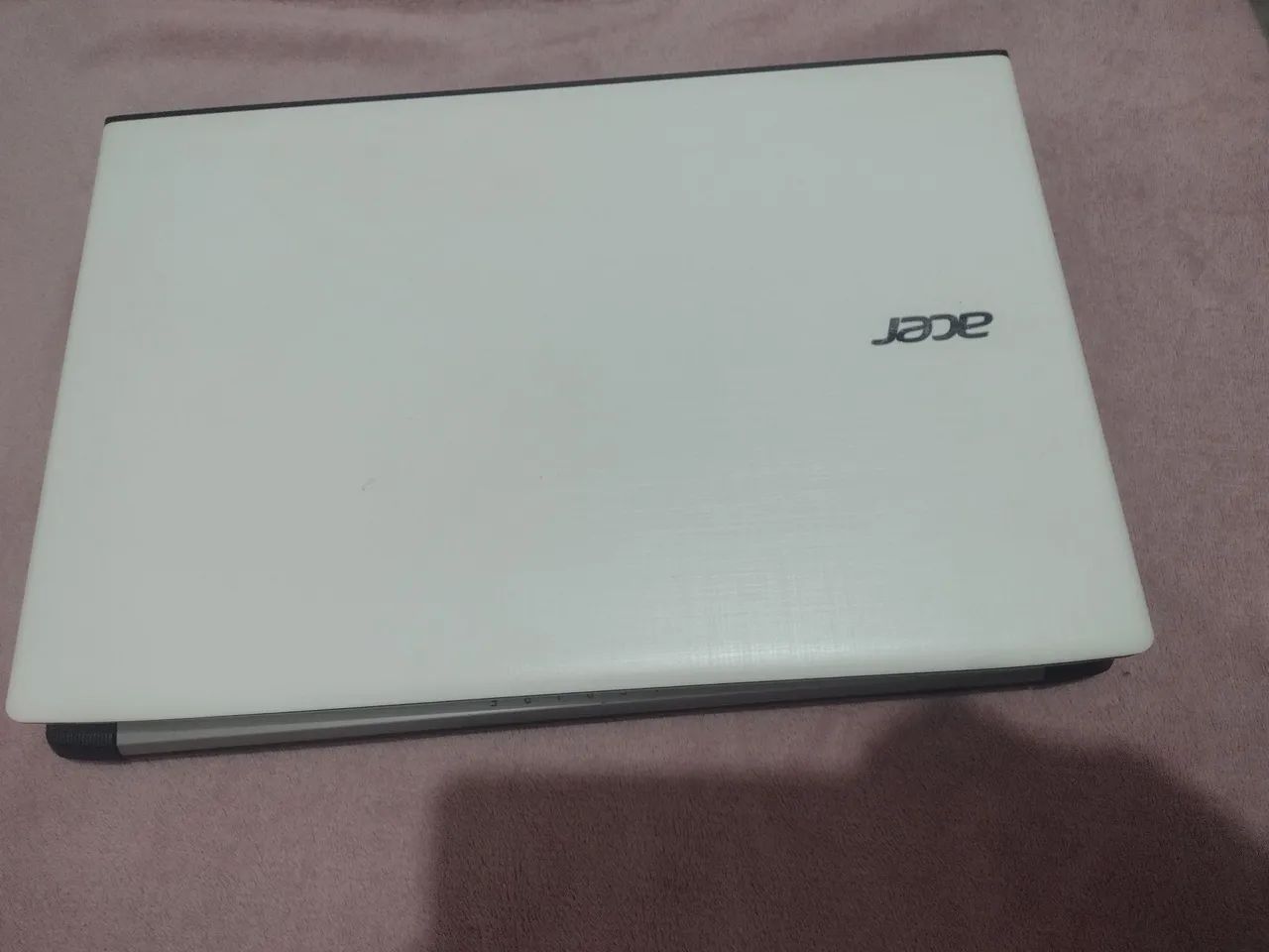 Notebook Acer a-10 novíssimo  - Foto 5