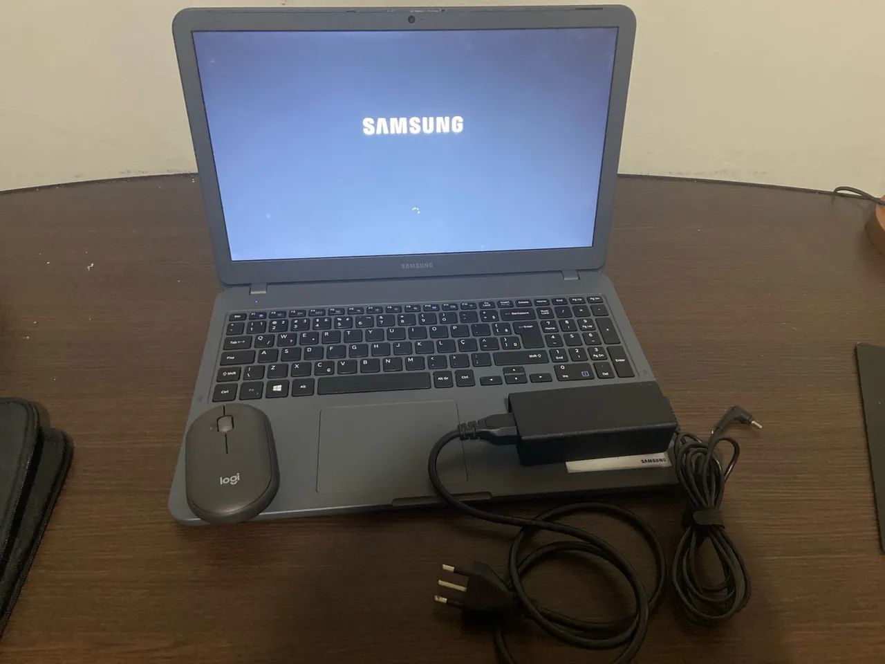 Notebook windows 10 home single language com mouse e carregador  - Foto 4