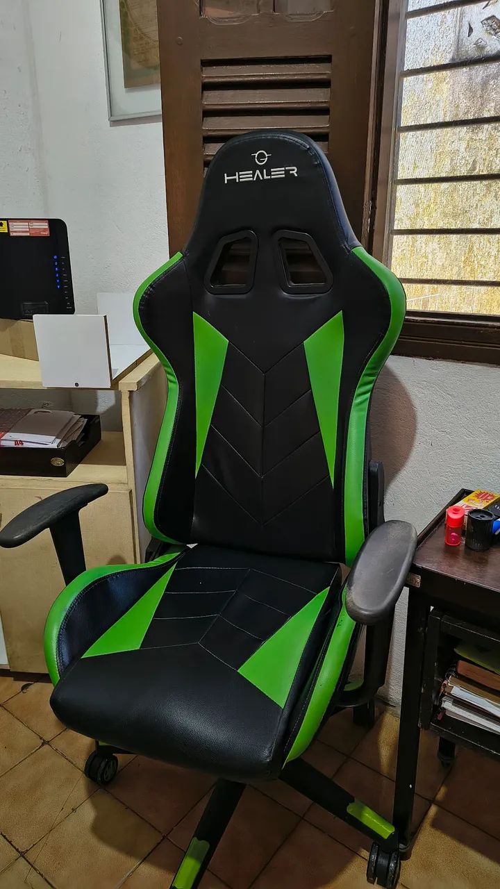Cadeira de Game ótimo estado! 