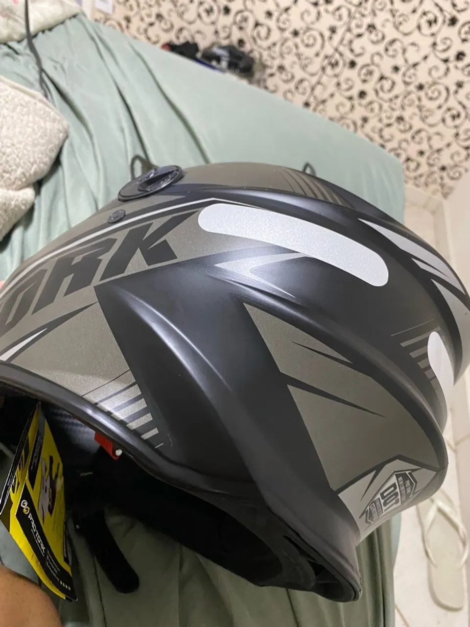 Capacete