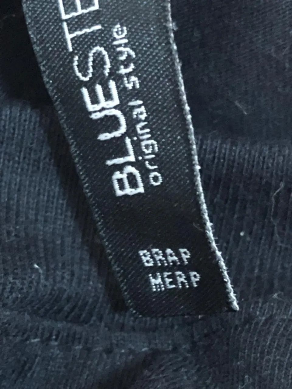 Camiseta Preto com strass nova tam P - Foto 4
