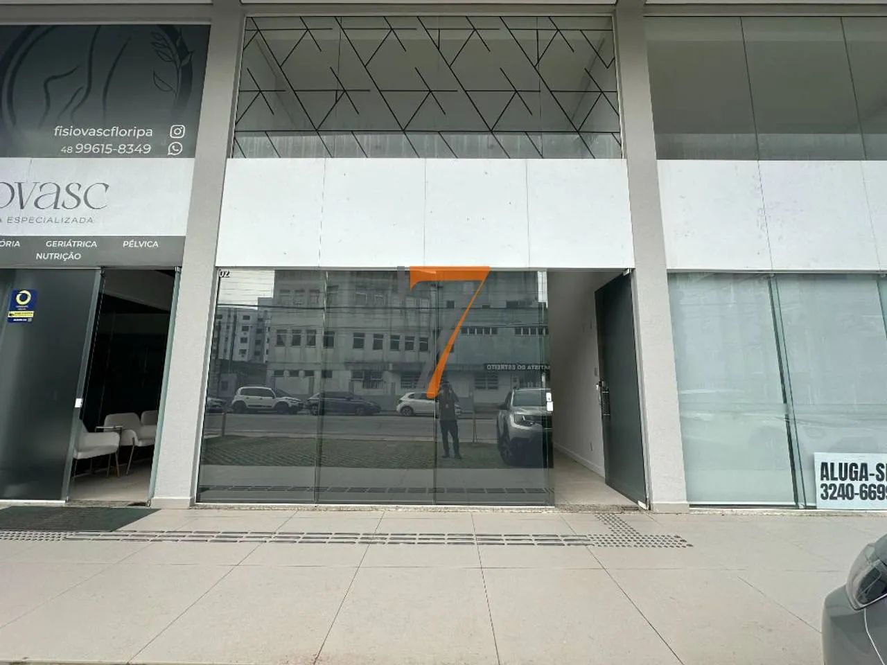 Loja para alugar, 76 m² por R$ 5.076,00/mês - Canto - Florianópolis/SC - Foto 2