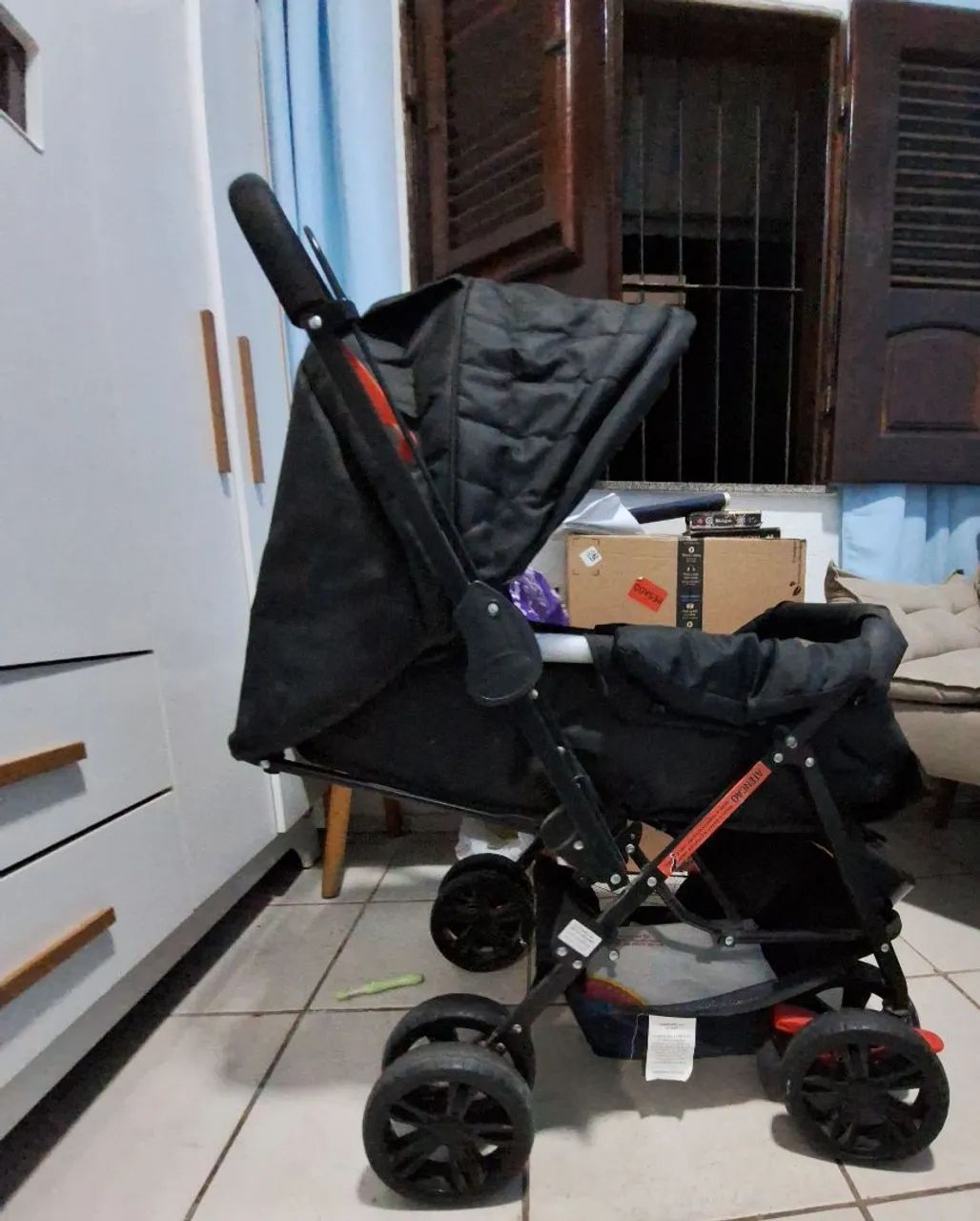 Carrinho de bebê e Quadriciclo  - Foto 2
