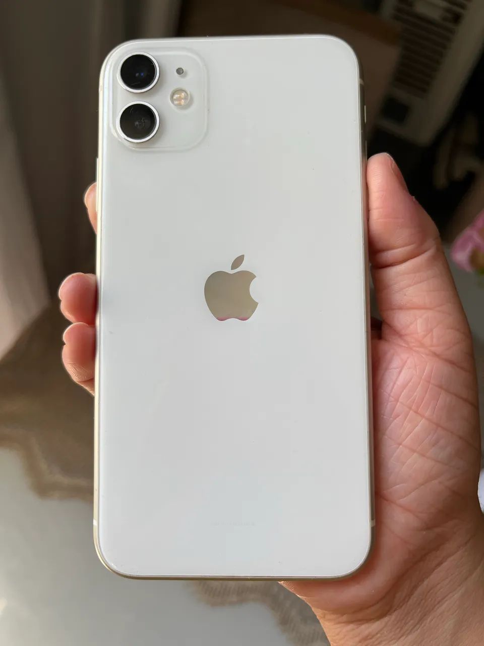 Vende-se iPhone 11
