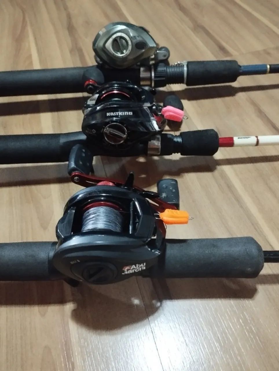3 conjuntos de varas com carretilhas com multifilamento  - Foto 2