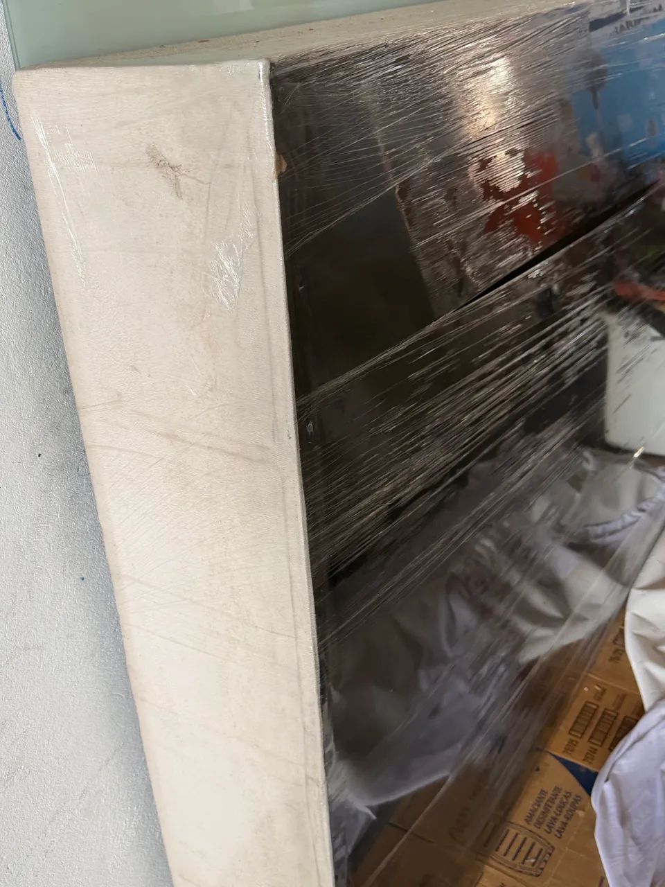 CAMA COM MASSAGEADOR 