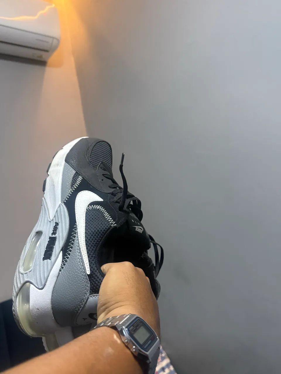 Vendo tênis Nike air Max excee - Foto 2