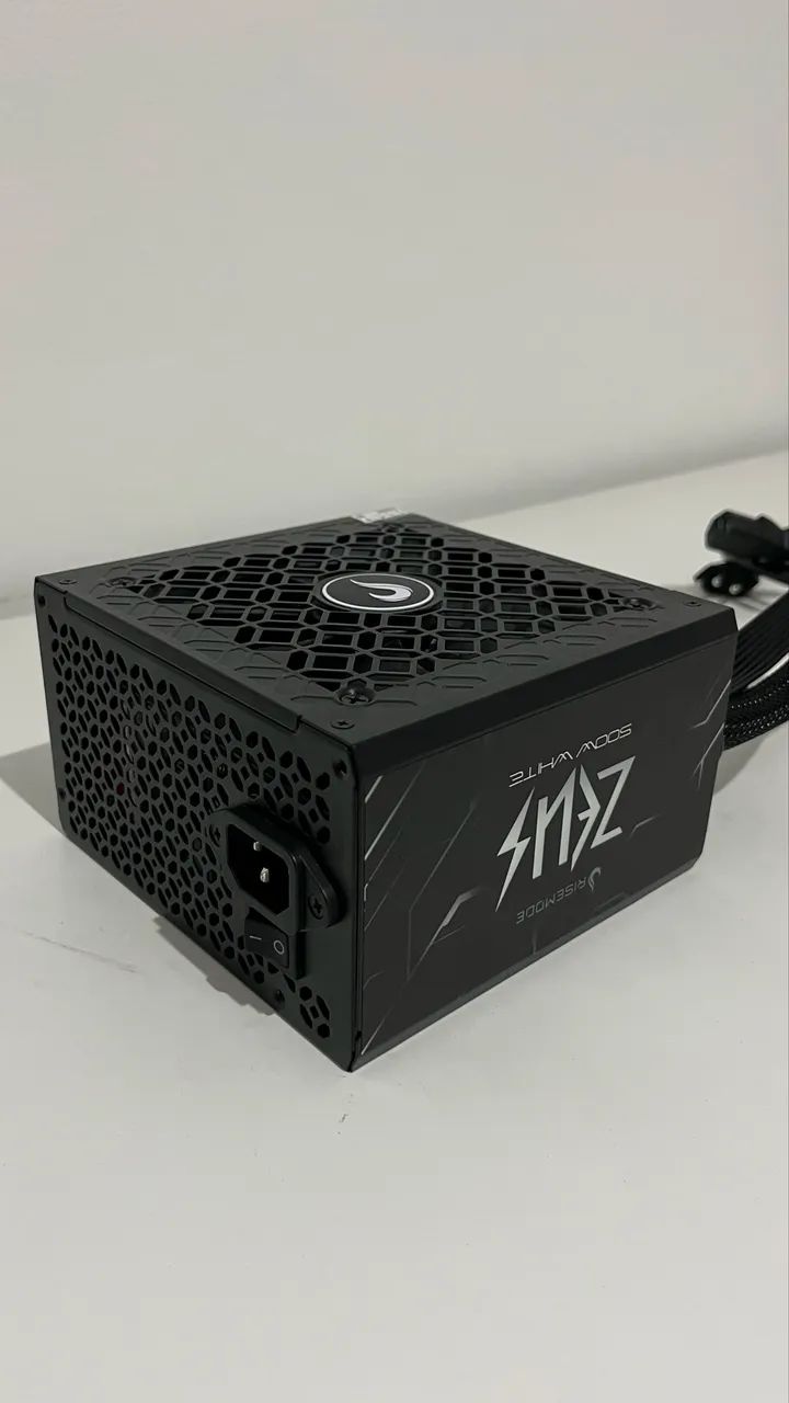 Fonte de 500W Rise Mode Zeus  - Foto 2