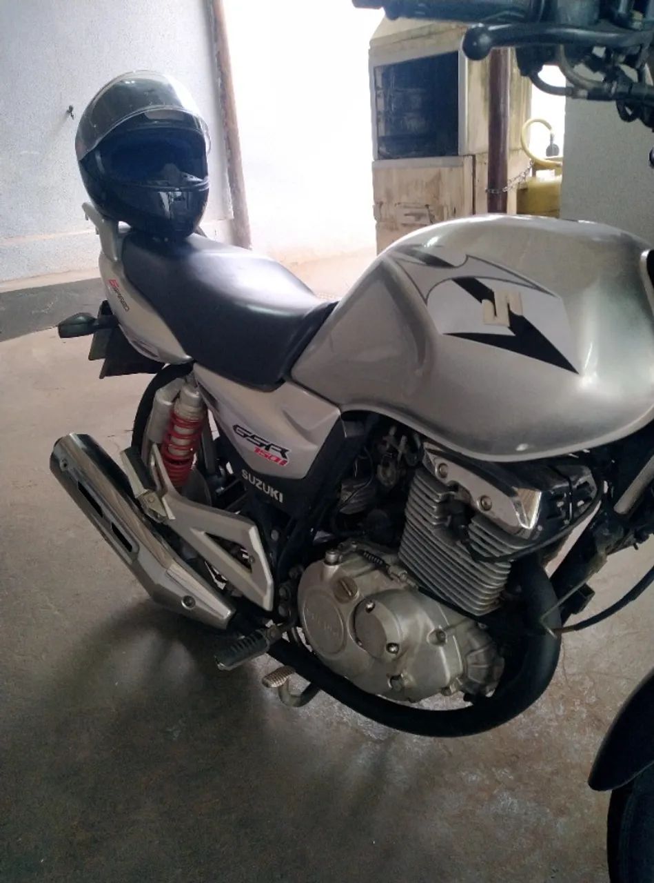 Vendo moto Suzuki  - Foto 2